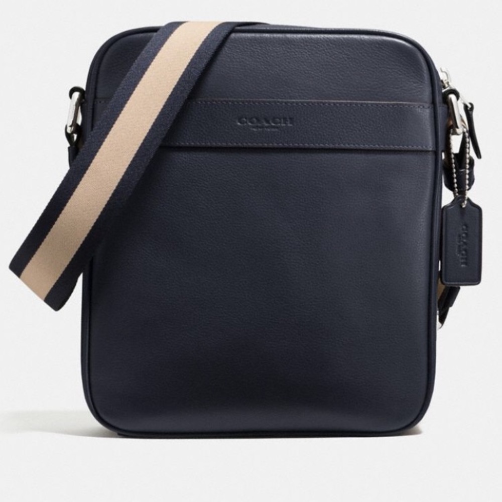 👜 Coach Small Flight Bag
